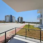 Apartment Pompeius Beachside Retreat 2-bedroom G-7