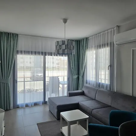 Pompeius Beachside Retreat 2-bedroom G-7