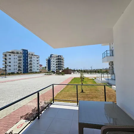 Apartmán Pompeius Beachside Retreat 2-bedroom G-7 Perivolia tou Trikomou