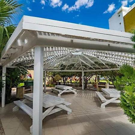 Pompeius Beachside Retreat 2-bedroom G-7