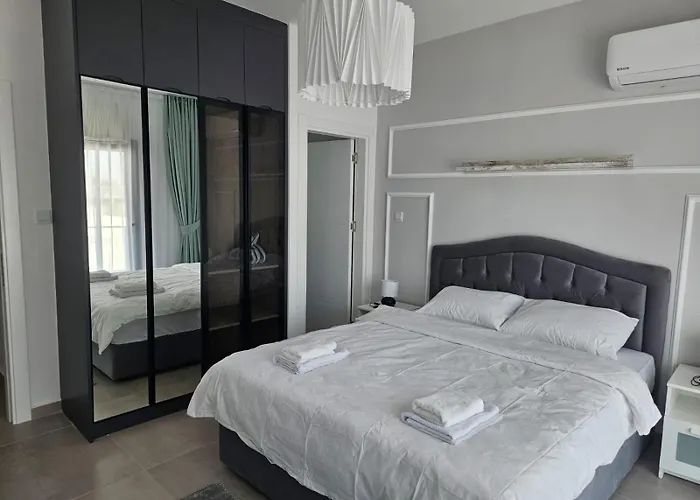 Pompeius Beachside Retreat 2-bedroom G-7 Appartamento