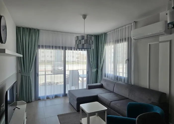 Pompeius Beachside Retreat 2-bedroom G-7